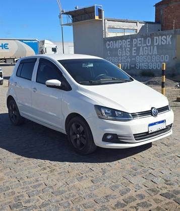 VOLKSWAGEN FOX 1.6 MSI TOTAL FLEX CONNECT 4P MANUAL VOLKSWAGEN FOX 1.6 MSI TOTAL FLEX CONNECT 4P MANUAL